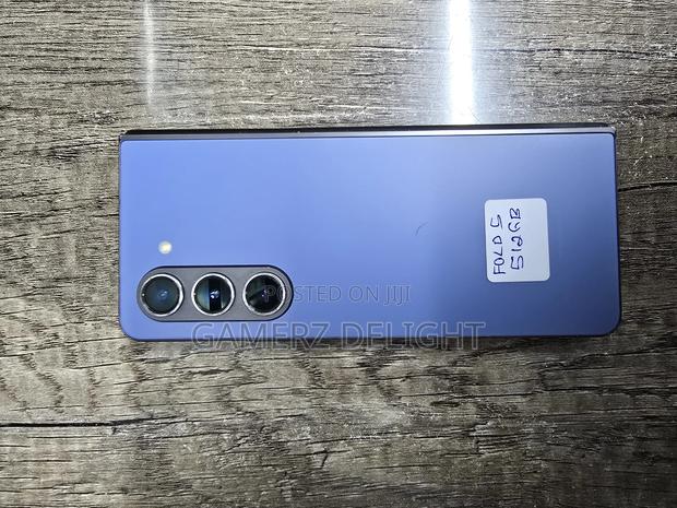 Samsung Galaxy Fold 5G 512 GB Blue - thumbnail 4