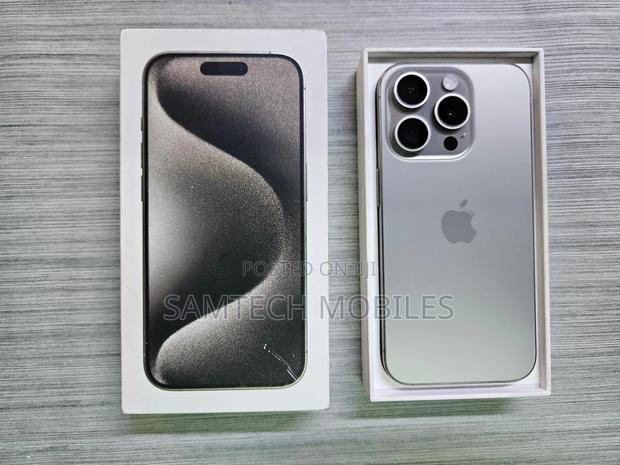 Apple iPhone 15 Pro 256 GB Gray - thumbnail 3