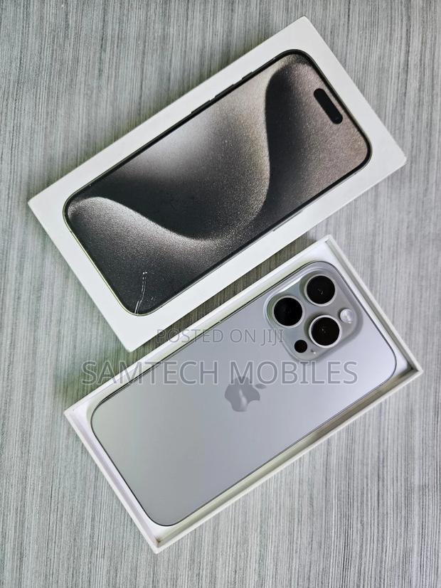 Apple iPhone 15 Pro 256 GB Gray - thumbnail 4