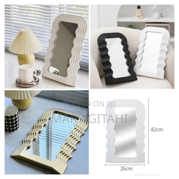 Table Top Wavy Mirror Was KSH - main view