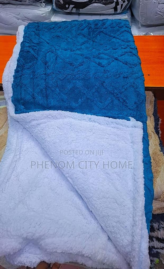 High Quality Double Sided Couch Warmers - thumbnail 3