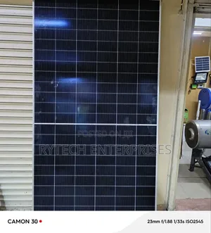 550 Watts Alweather Solar Panel