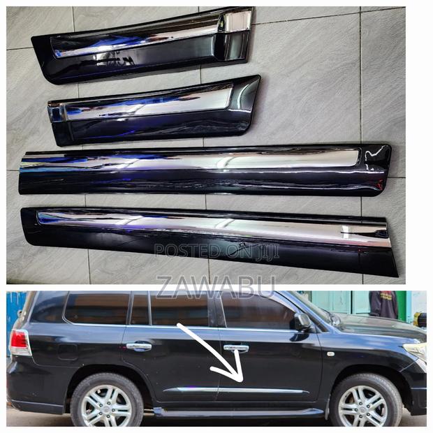 Door Body Moulding Land Cruiser V8 FJ 200