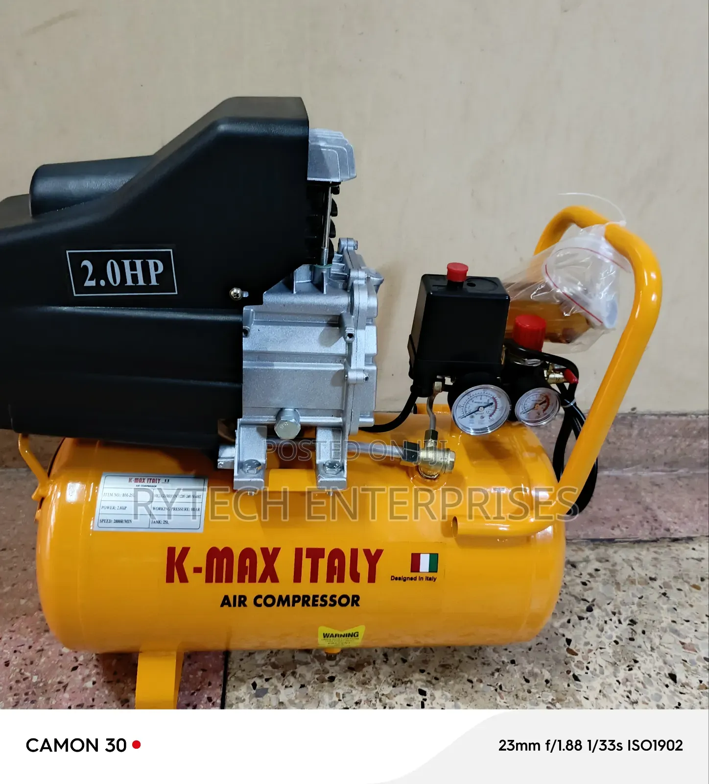 Air Compressor, 25litres, 2hp Power