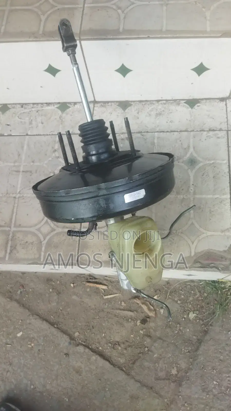 Land Cruiser 79 Master Cylinder / Break Booster