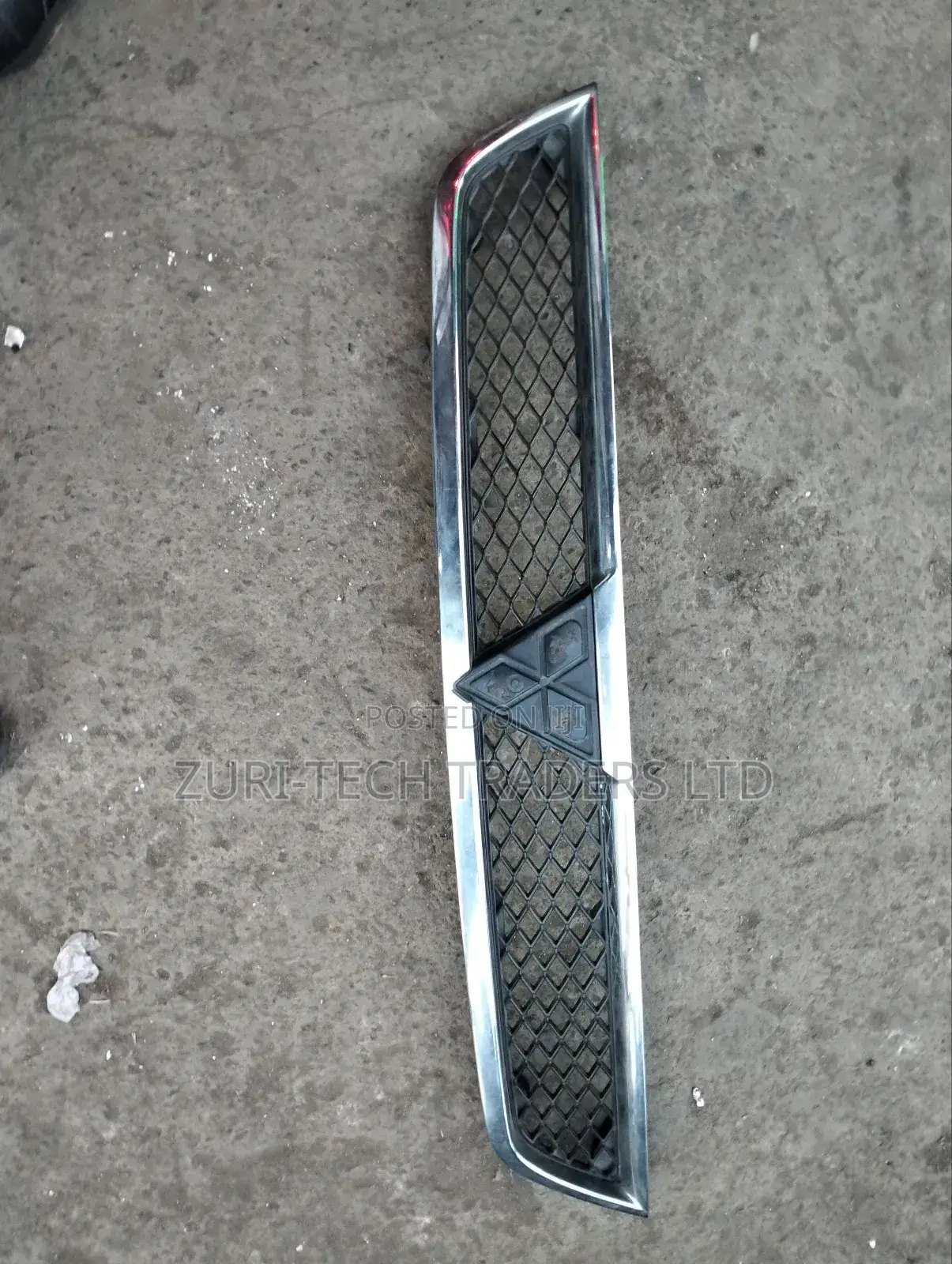 Mitsubishi Galant Front Grille