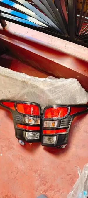 Taillight Mitsubishi L200