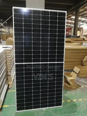 Solar Panels-Solâr Panêls+Solăr Pănels>Solär Pänels{Sòlar