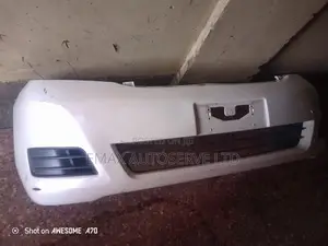 Front Bumper Toyota ISIS