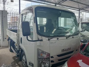 Isuzu NMR Truck 2018 White