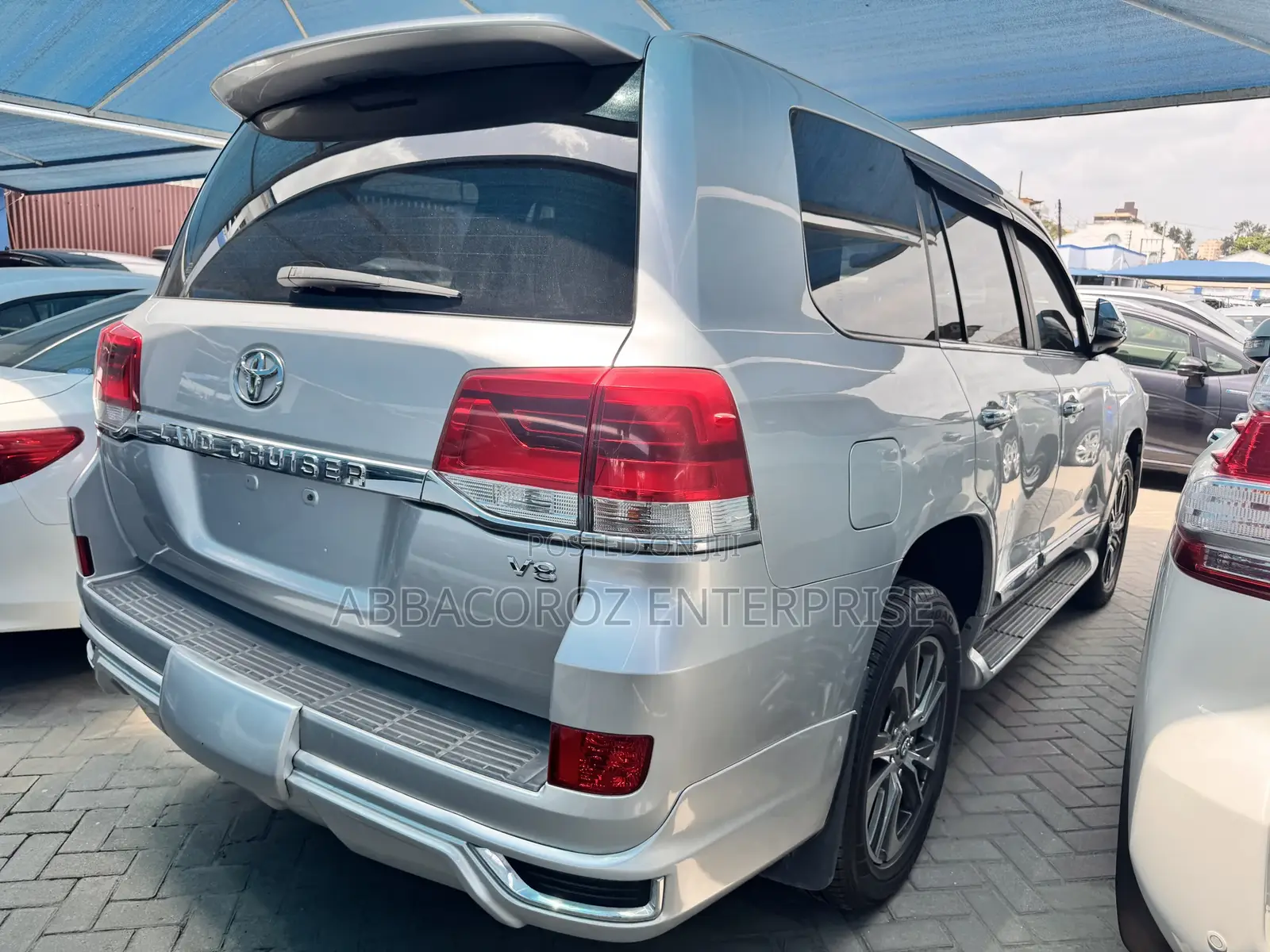 Toyota Land Cruiser 4.5 V8 TD 2016 Silver