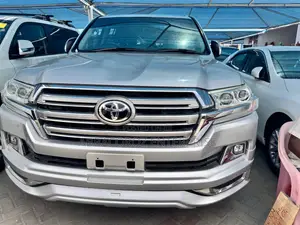 Toyota Land Cruiser 4.5 V8 TD 2016 Silver