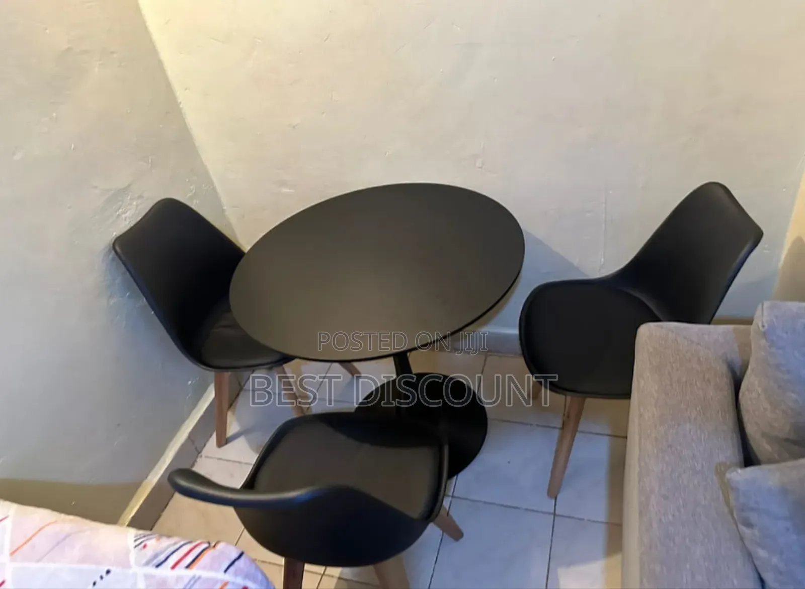Outdoor Table and Chairs
