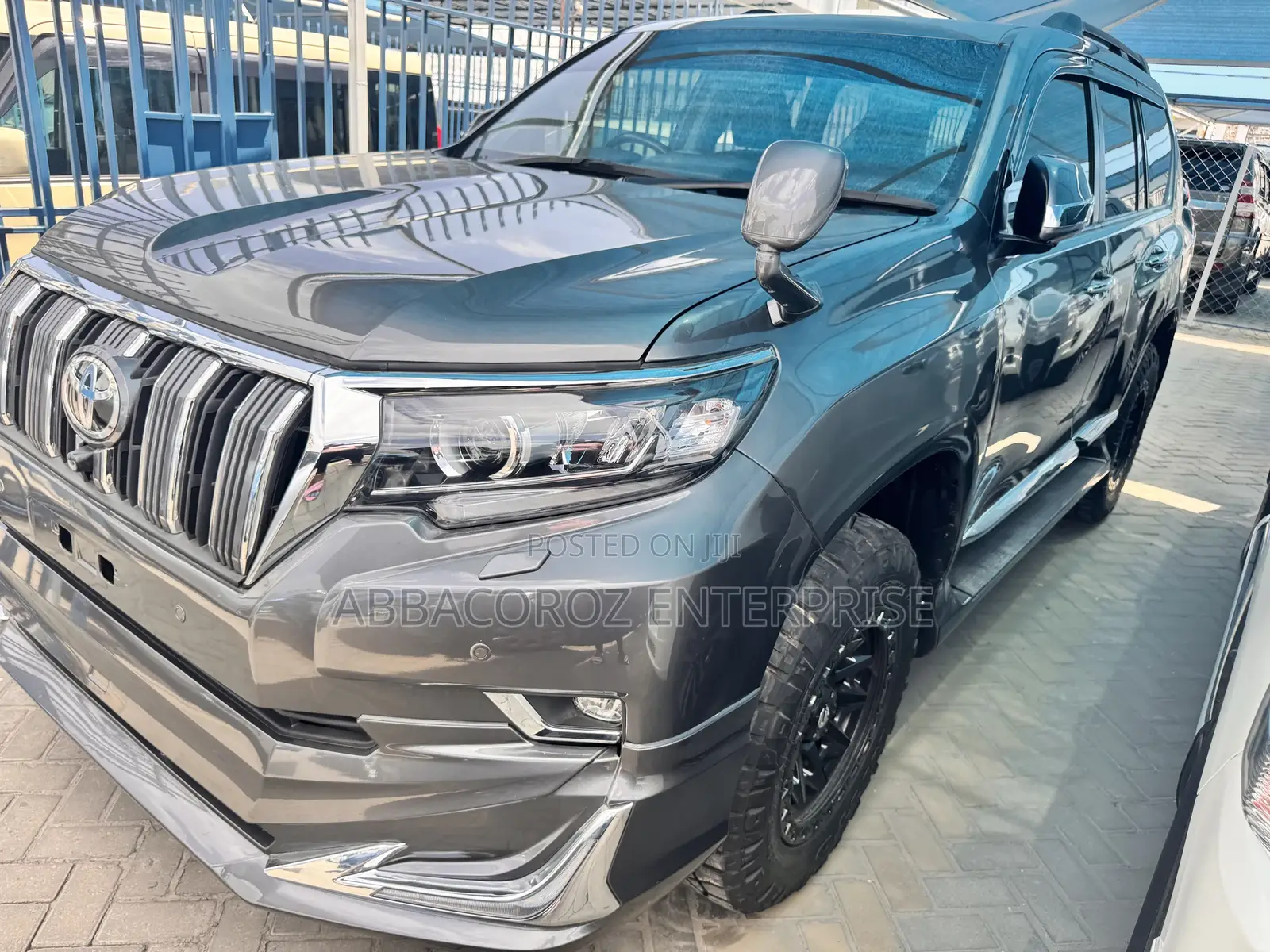 Toyota Land Cruiser Prado 3.0 172hp 2018 Gray