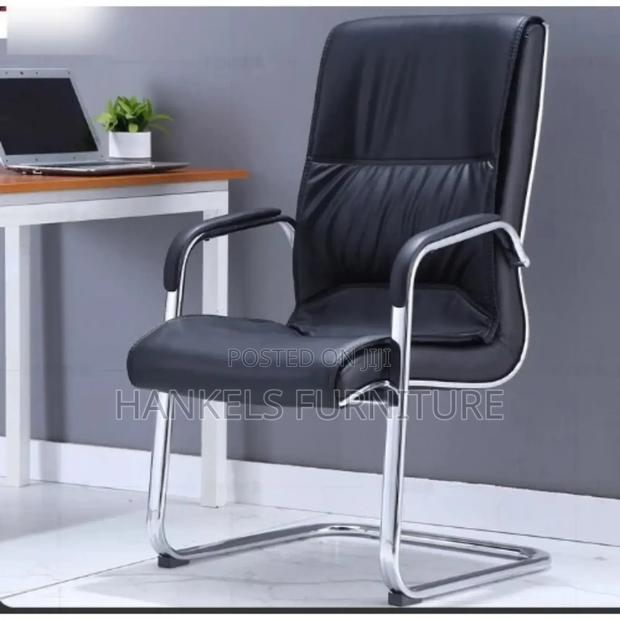 Executive Visitors Chair