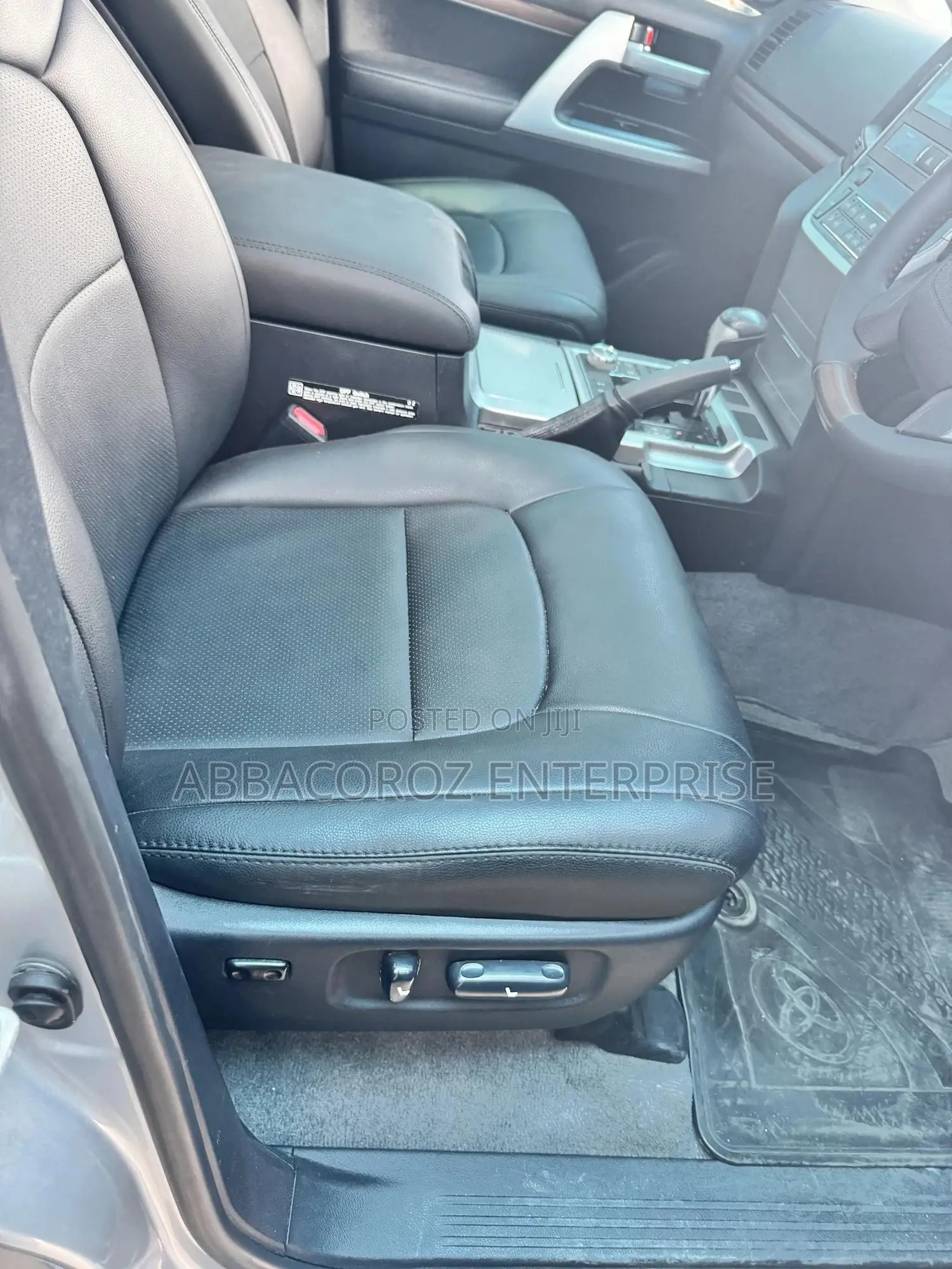 Toyota Land Cruiser 4.5 V8 TD 2016 Silver
