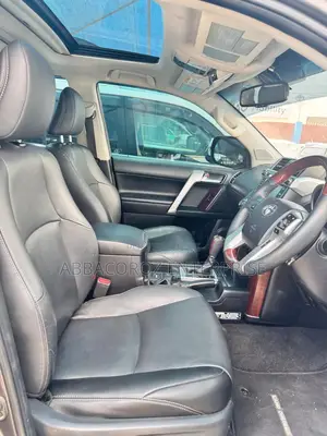 Toyota Land Cruiser Prado 3.0 172hp 2018 Gray