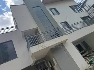 5bdrm Villa in Valley Arcade for sale