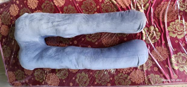 U Shape Quality Pregnancy Pillow - thumbnail 2