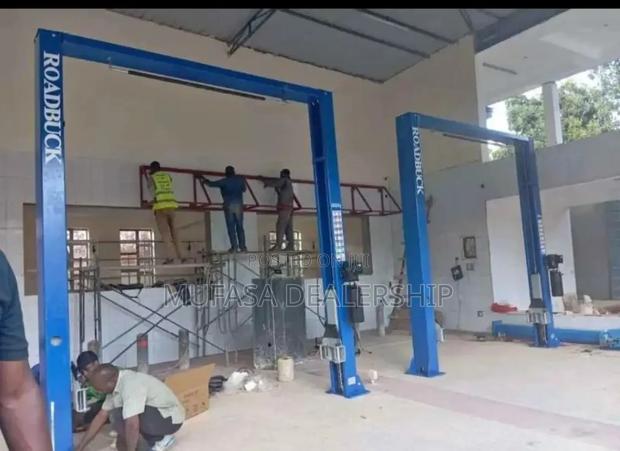 Top Quality Two Post Car Lift Machine