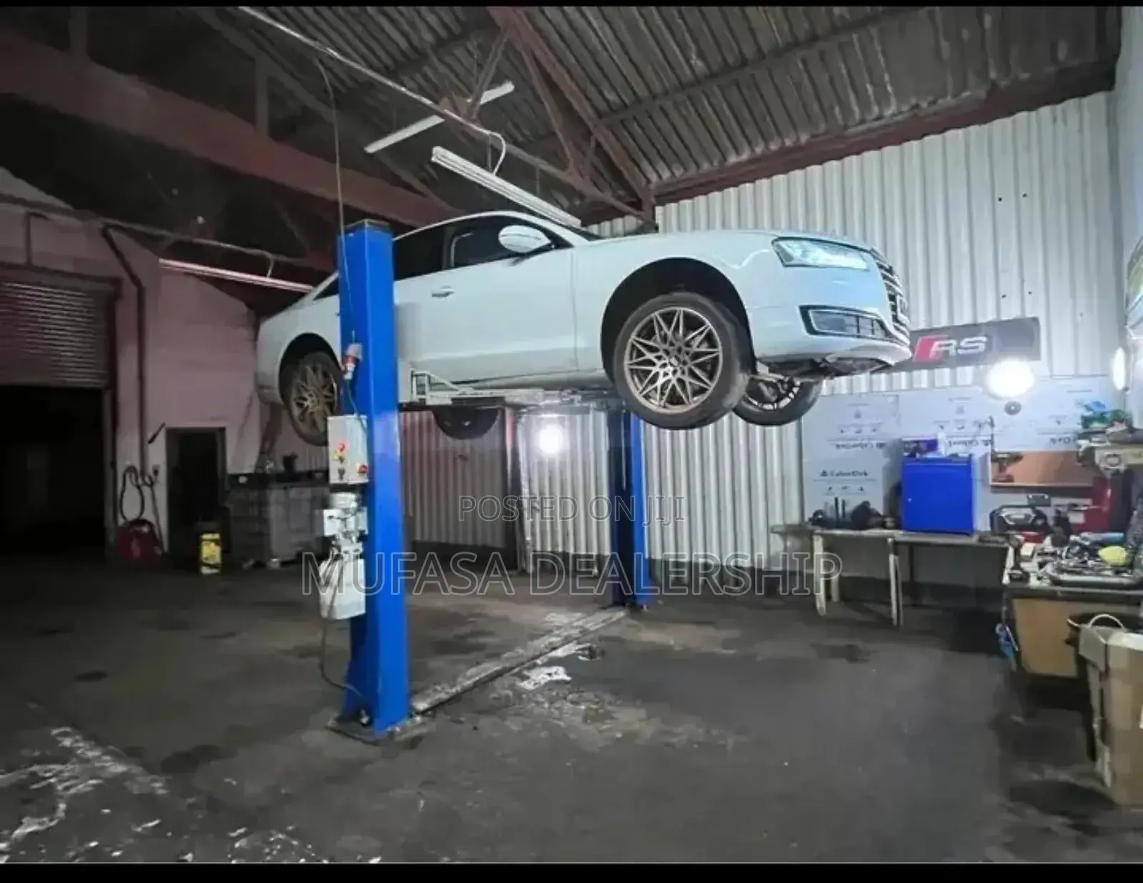 Mechanical Two Post Car Lifter Machine