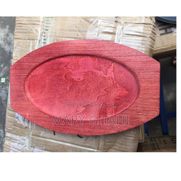 Hot Sizzling Plate With Bamboo Holder
KSH - thumbnail 2