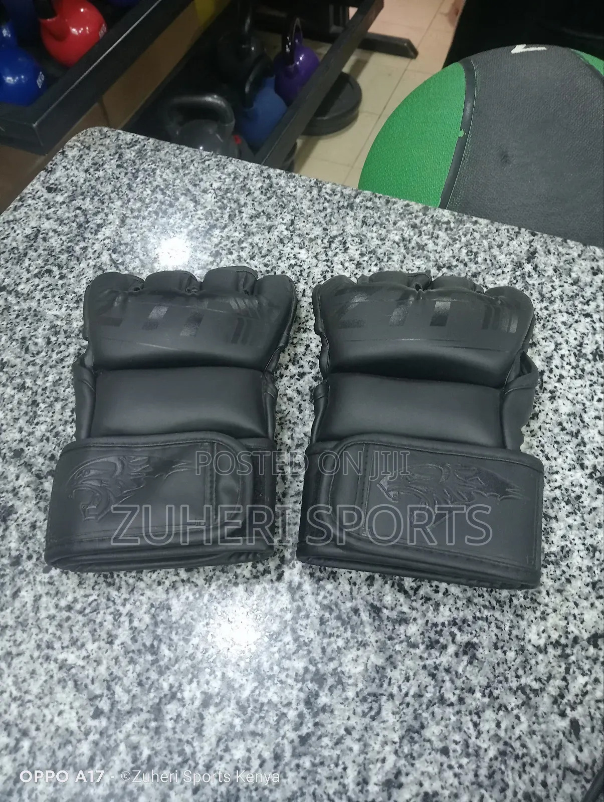 UFC/MMA Gloves Comfortable Padding Adjustable Velcro