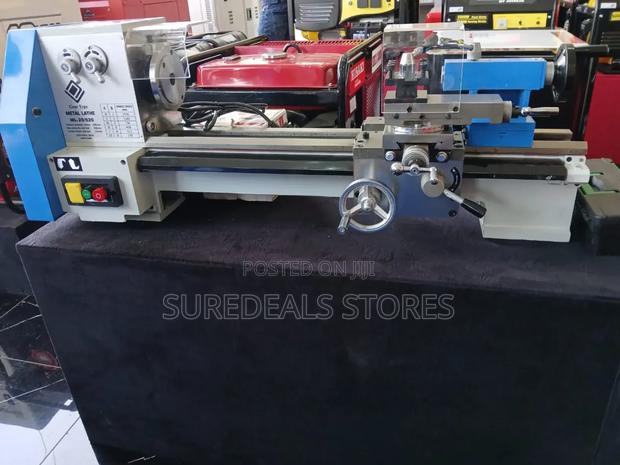 Metal Lathe - main view