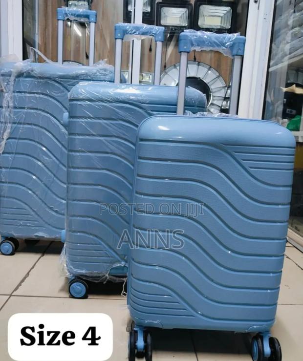 3 in 1 Unbreakable Rubber Suitcase - thumbnail 2