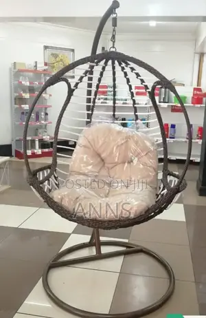Outdoor Swing With Excellent Comfort