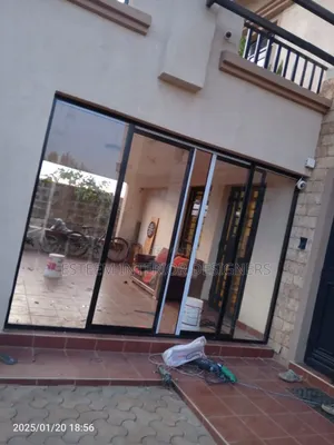 Sliding Entrance Aluminium Doors