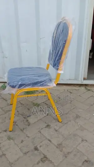 High Quality Conference Chair