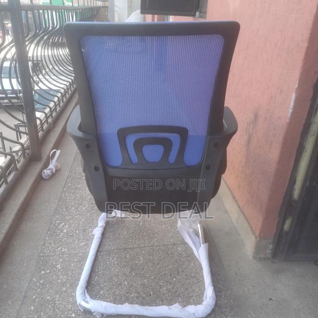Visitor Waiting Chair - thumbnail 2