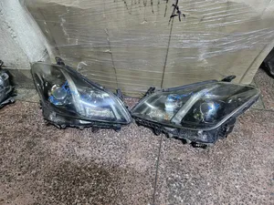 Toyota Crown 2008/2009/2010/2011/2012 Xenon Black Headlights