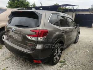 Subaru Forester 2019 Beige
