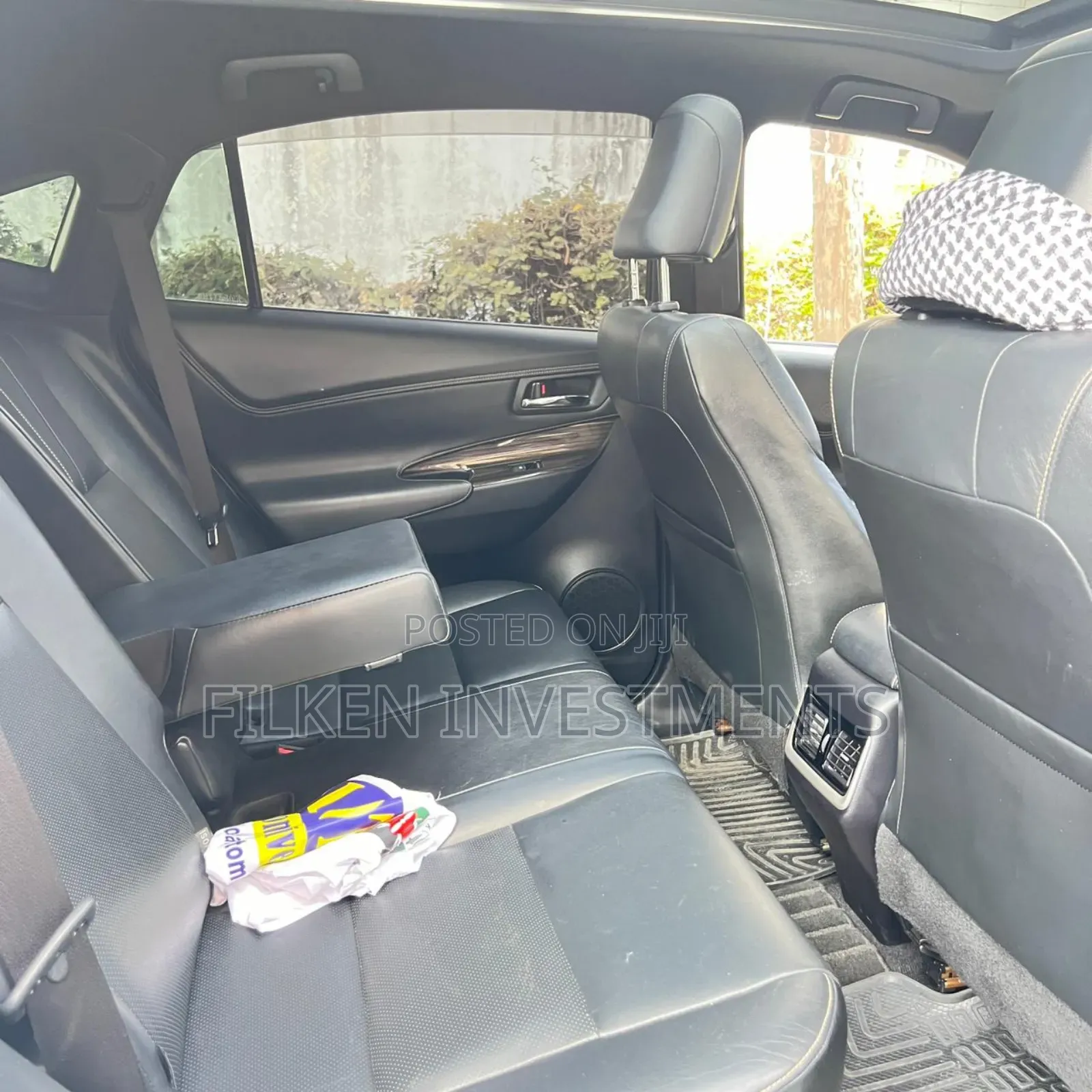 Toyota Harrier 2.0 2015 White