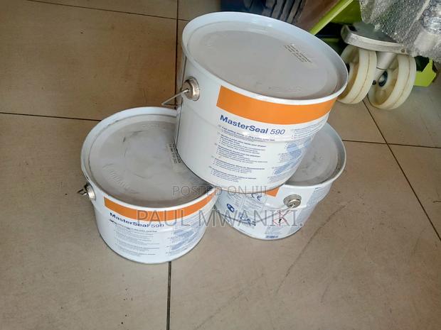 Masterseal 590 Water Plug 5kg - thumbnail 3