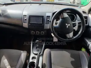 Mitsubishi Outlander 2010 Black