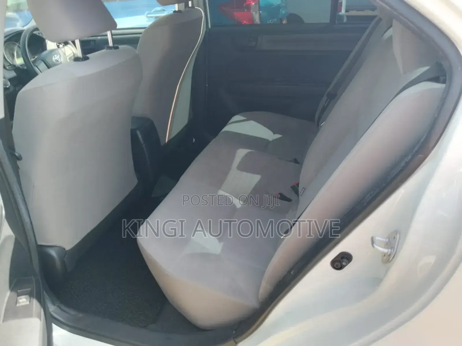 Toyota Axio 1.5 G 2WD 2017 White