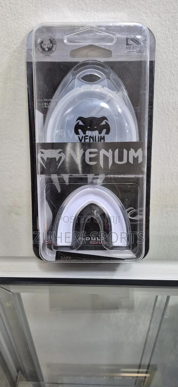 Venum Mouthguards Piece. Heavy Duty Hockey, Rugby