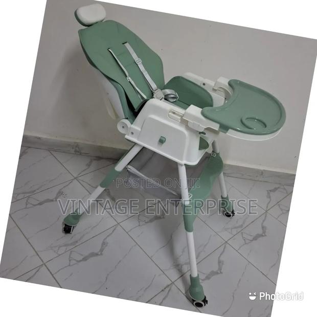 Spacious Baby Feeding Chair - main view