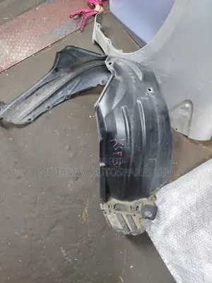 Vitz KSP130 Wing Liner
