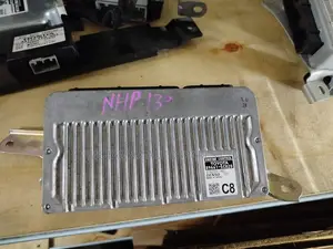 Vitz NHP130 Engine Control Module ECU
