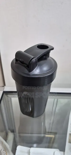 Anti-Spill Shaker Bottle 400ml With Stainless Steel Mixer