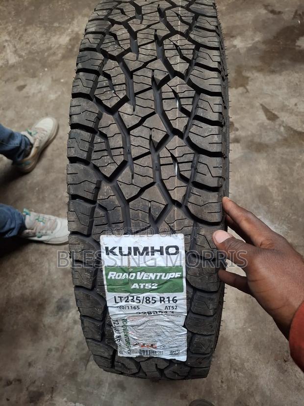 Tyre Ssize 235/85r16 Kumho AT - main view