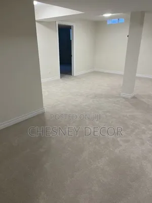 Beige Walltowall