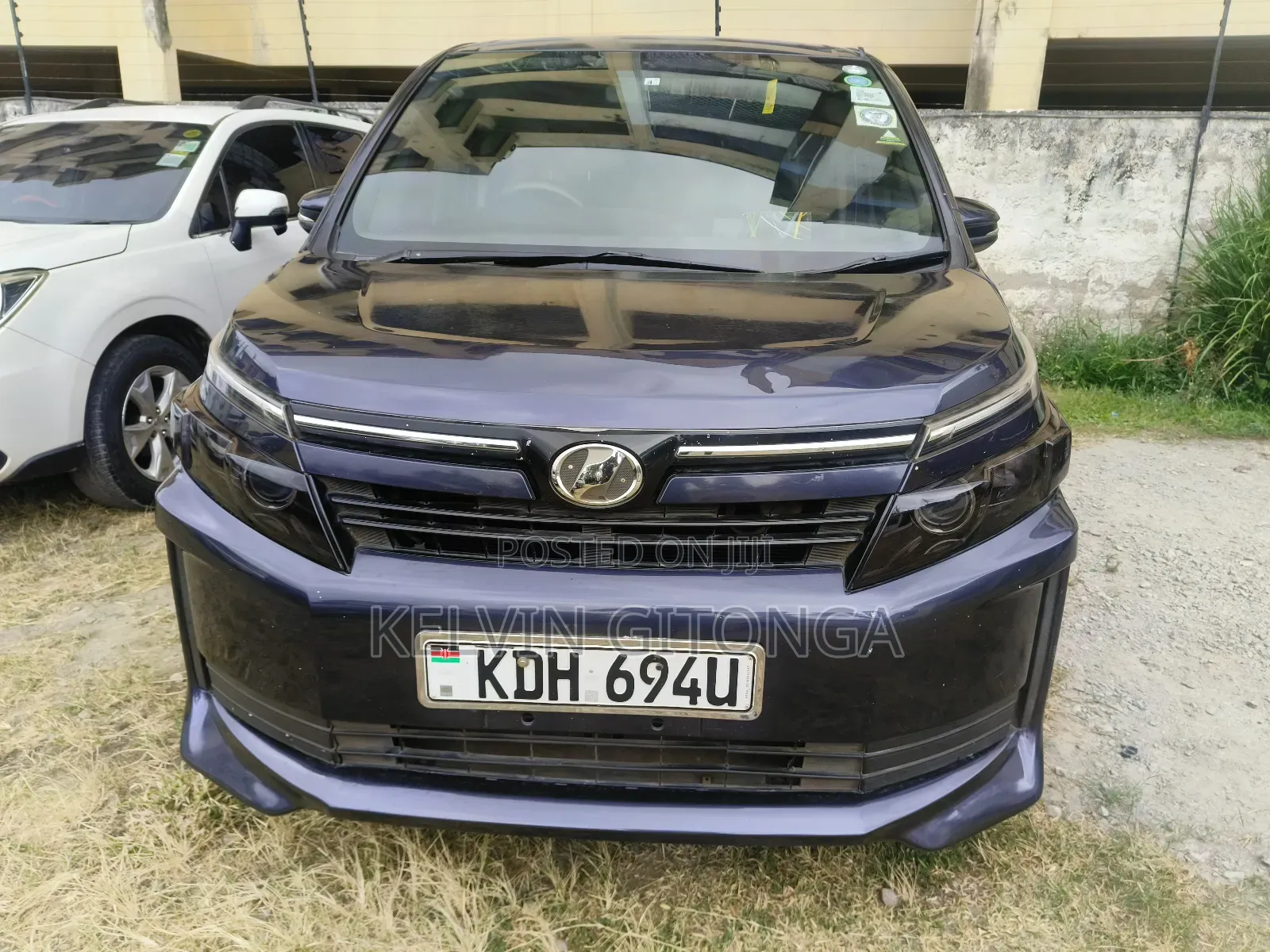 Toyota Voxy 2016 Black