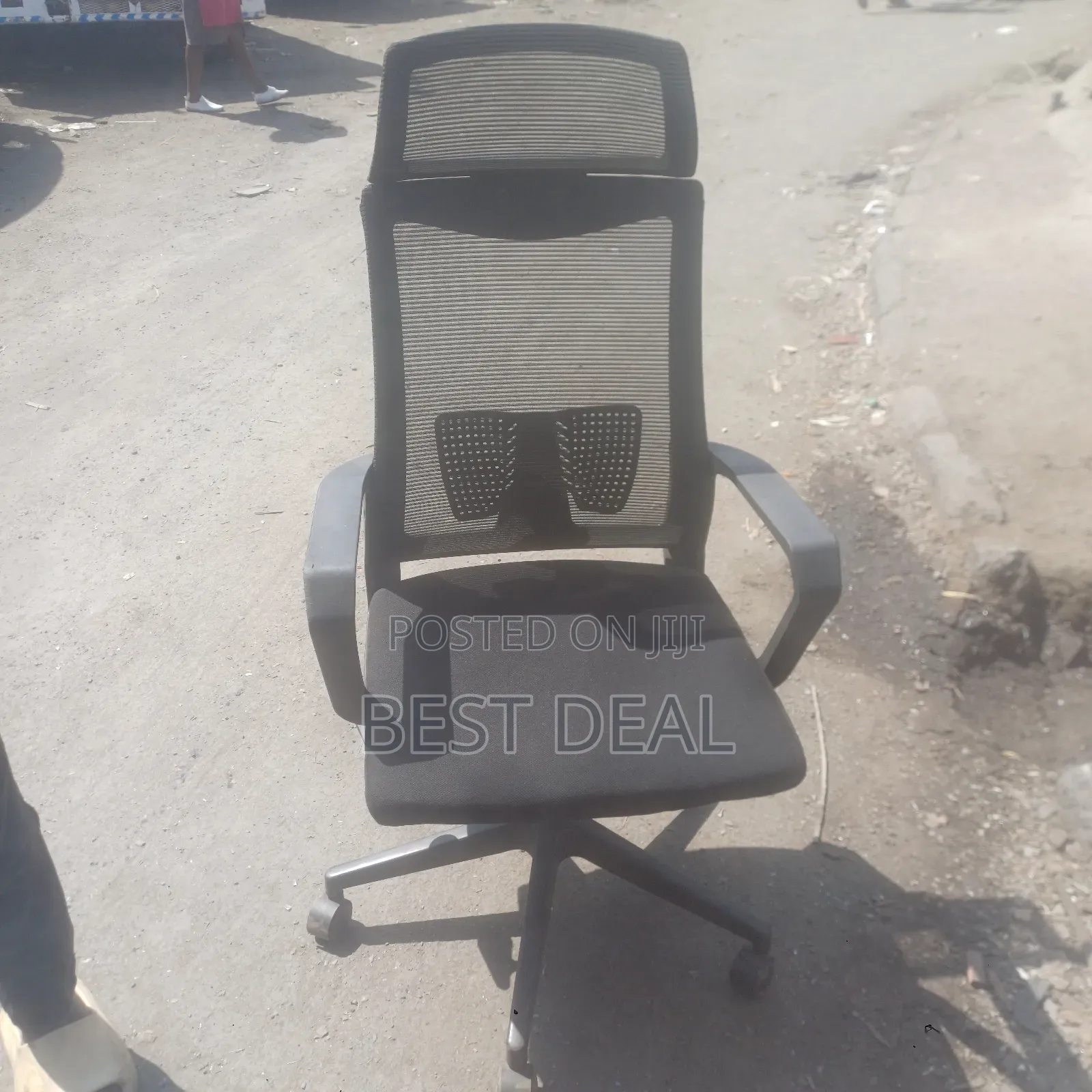 Headrest Mesh Chair