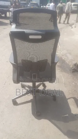 Headrest Mesh Chair