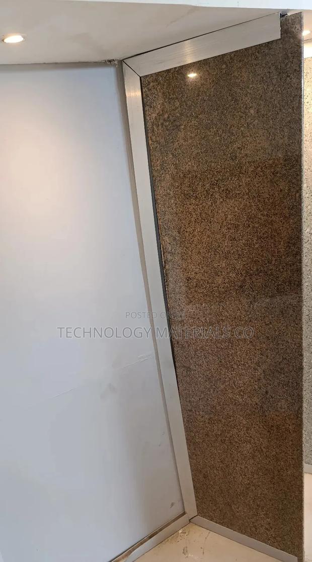 Tan Brown Granite(2400 * 600 * 18mm)